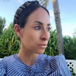 Meet your Posher, Pia